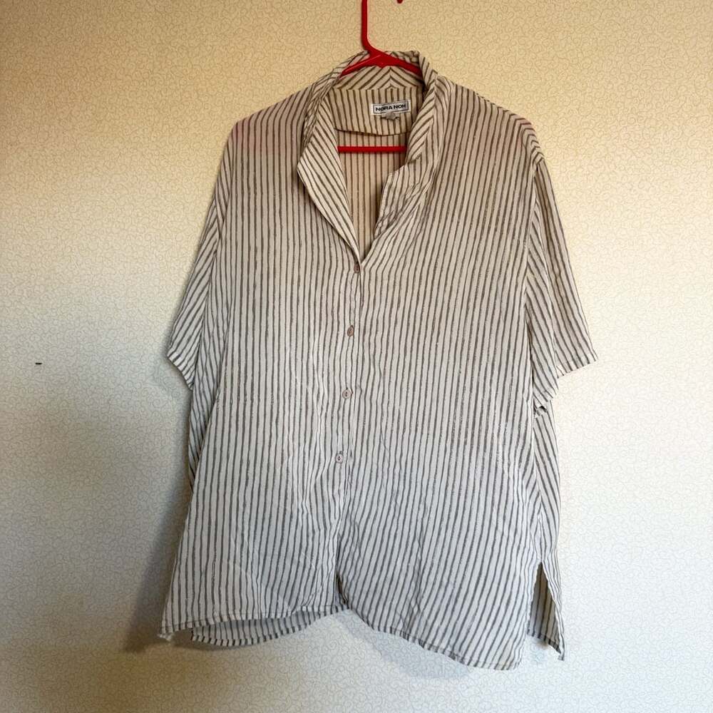 Nora Noh 100% silk striped button-front blouse